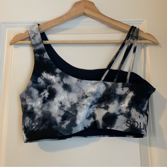 Soulcycle Left Hook Bra size M - Picture 2 of 5